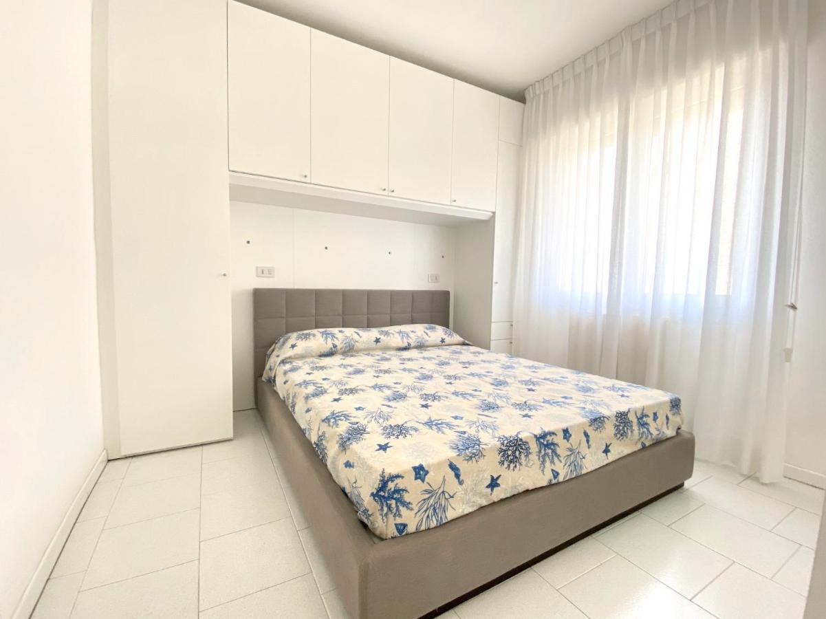 Appartamenti Cristina Carraro Immobiliare - Family Apartments Лідо-ді-Єзоло Екстер'єр фото